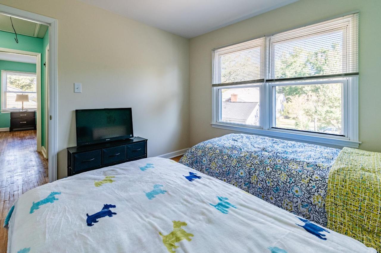 Centrally Located Spacious Abode Holiday home