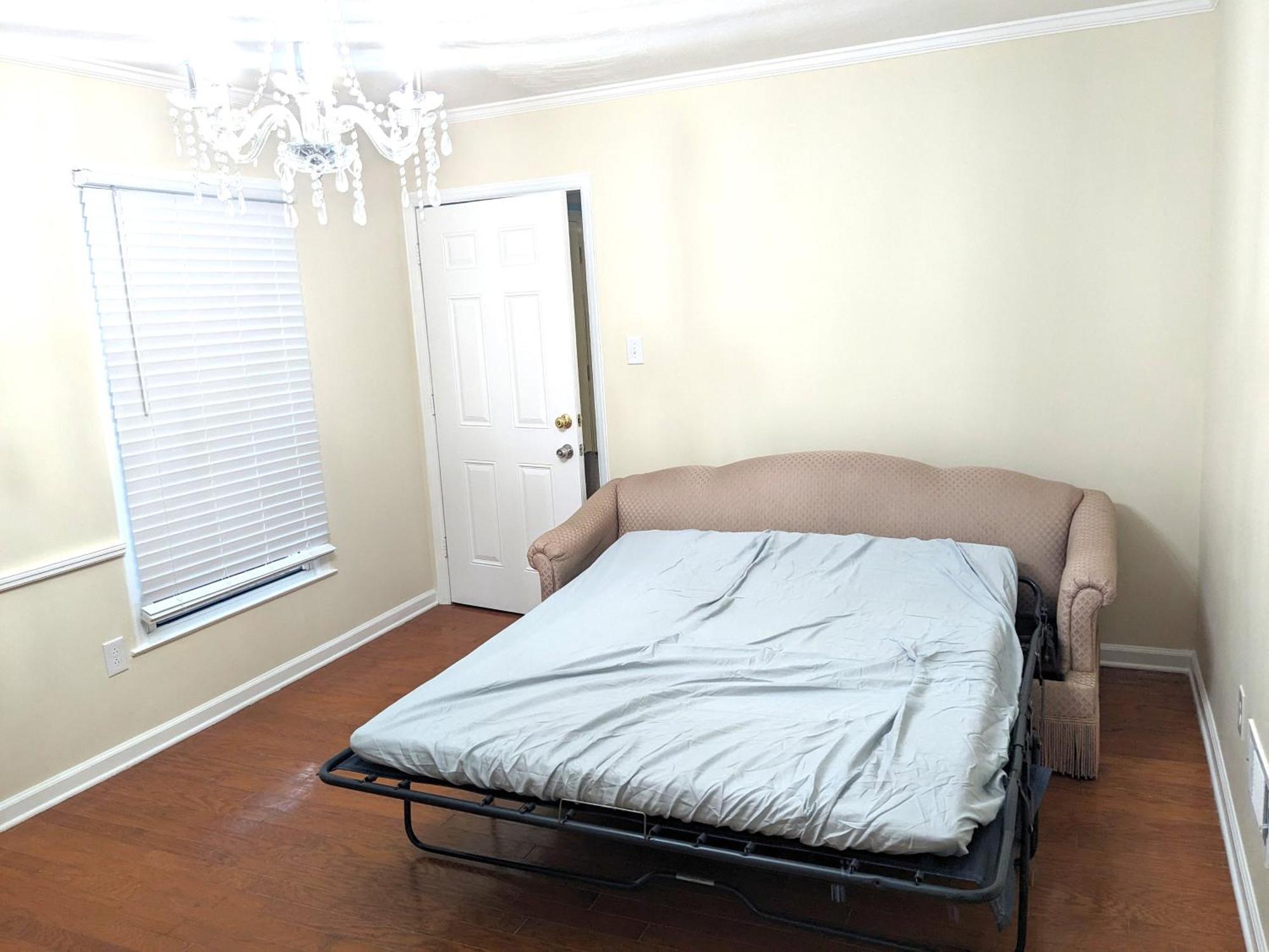 Centrally Located Spacious Abode Holiday home Charlotte